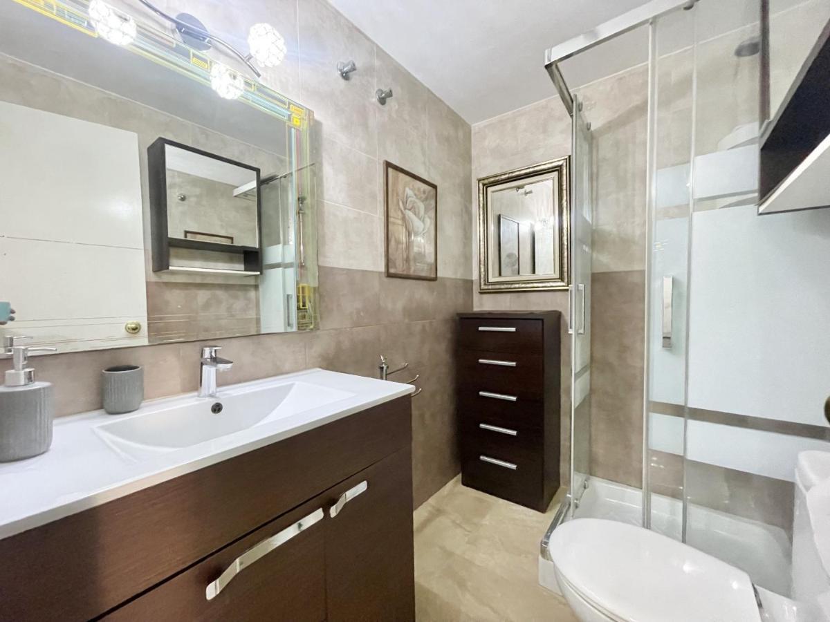 Lepanto Fun Apartment เบนิดอร์ม ภายนอก รูปภาพ